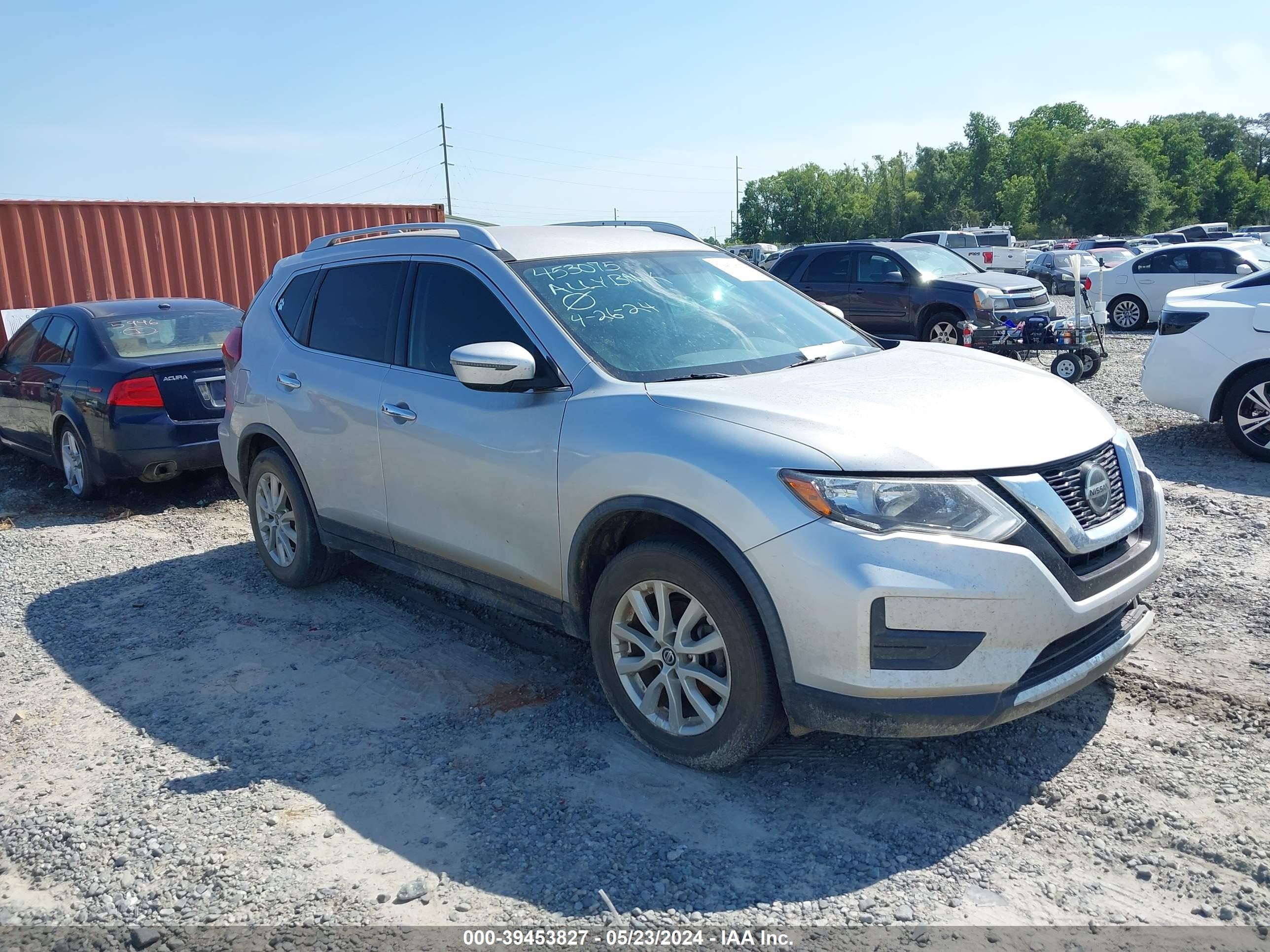 NISSAN ROGUE 2018 jn8at2mt5jw453075