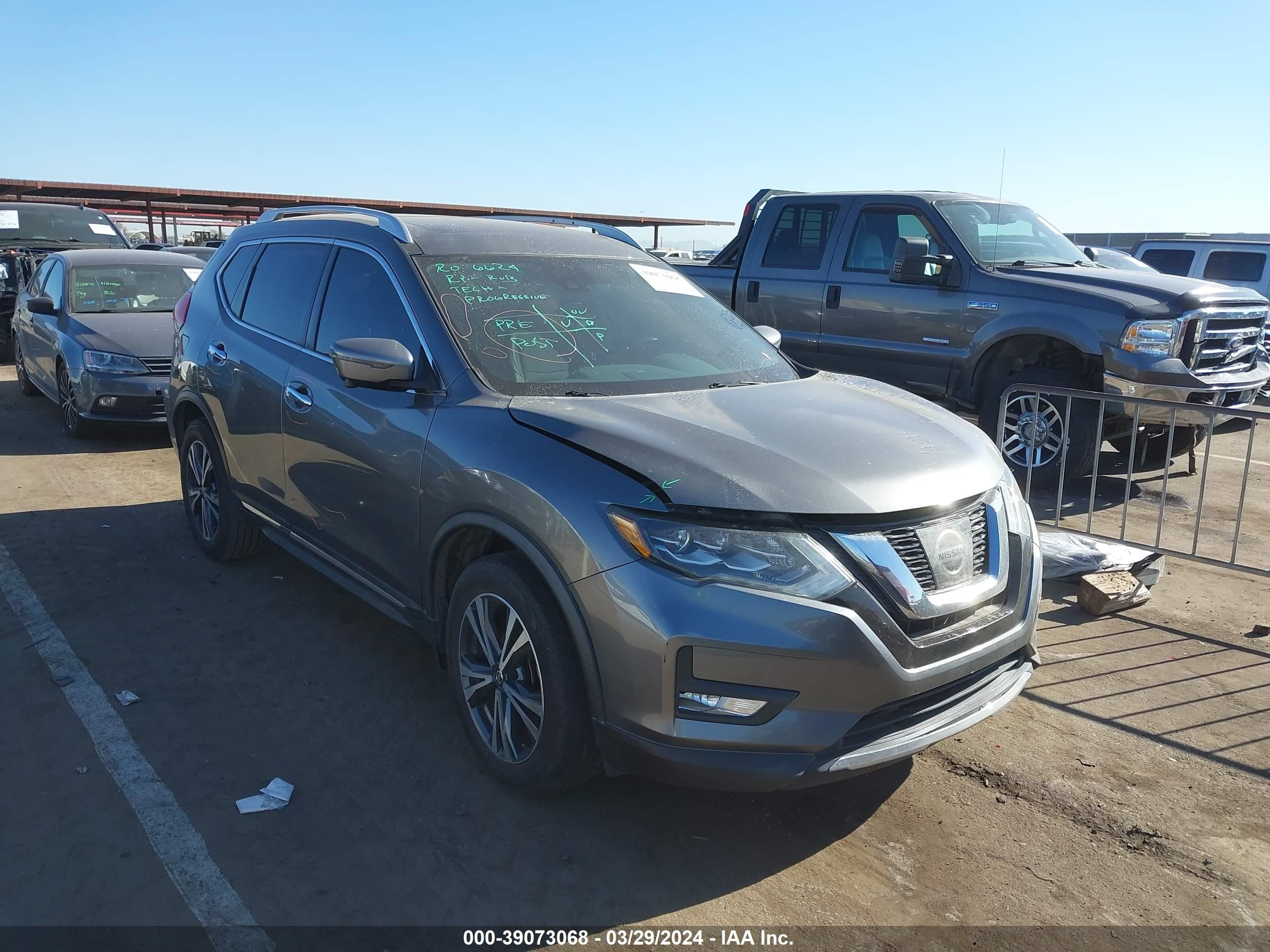 NISSAN ROGUE 2017 jn8at2mt6hw146900