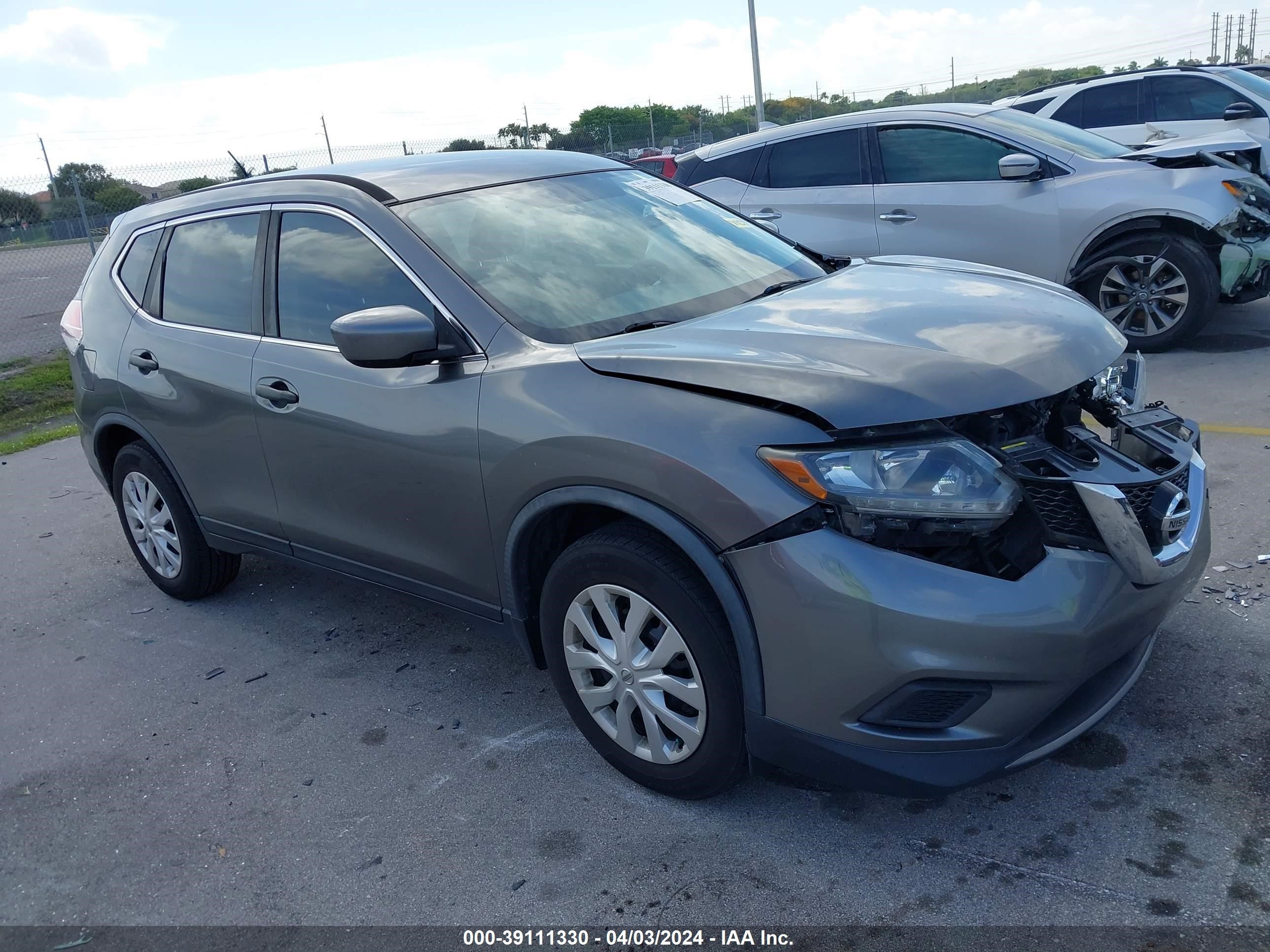 NISSAN ROGUE 2016 jn8at2mt7gw016798