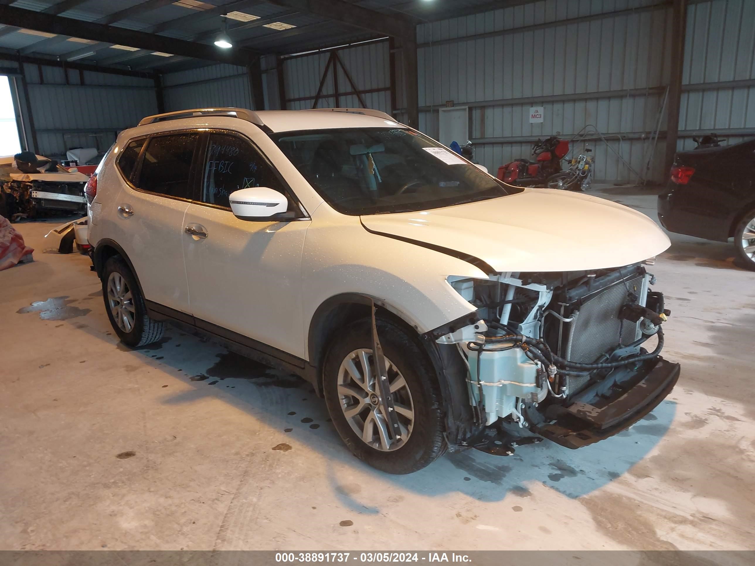 NISSAN ROGUE 2017 jn8at2mt7hw144749