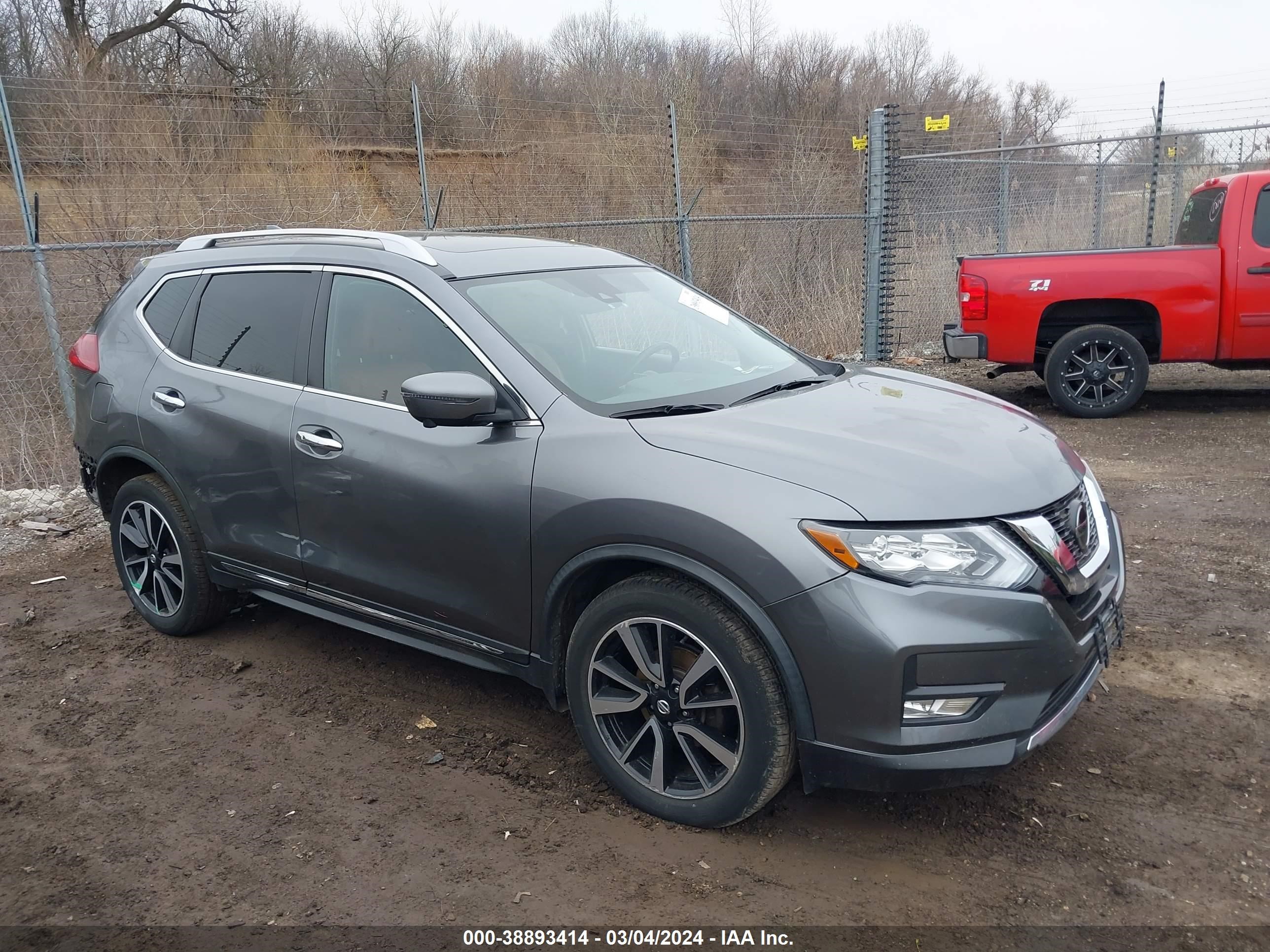 NISSAN ROGUE 2018 jn8at2mt7jw487325