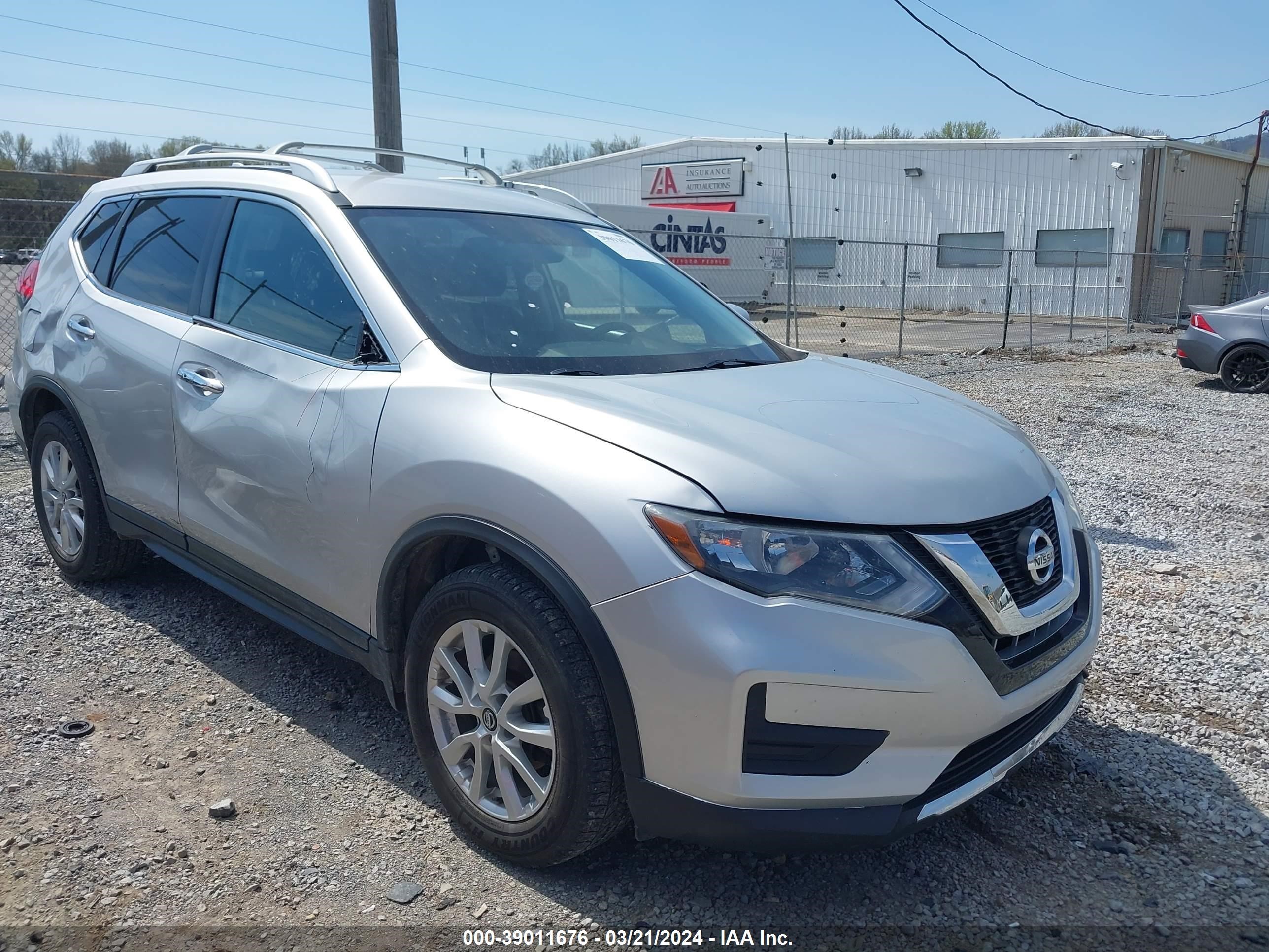 NISSAN ROGUE 2017 jn8at2mt9hw132084