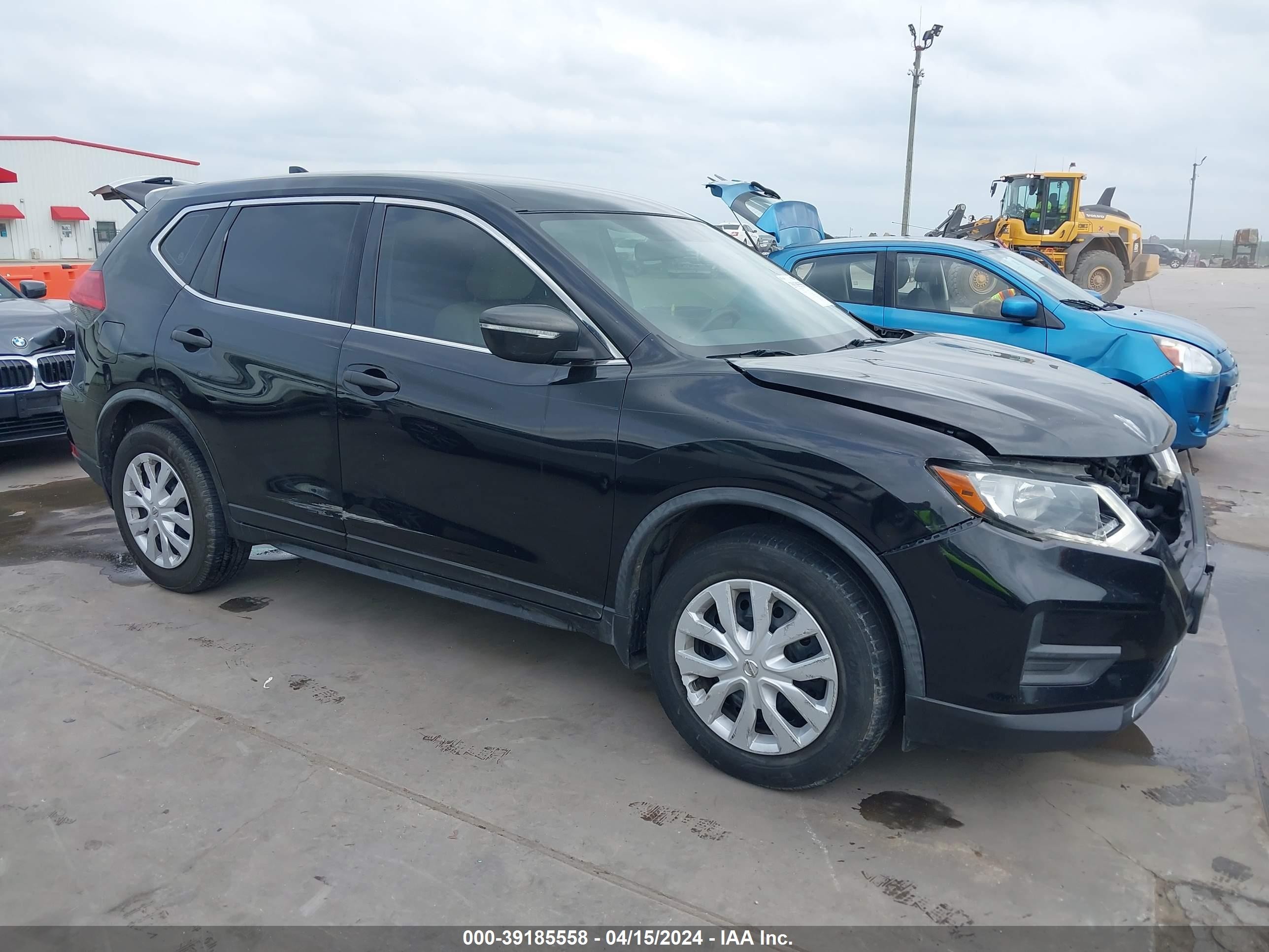 NISSAN ROGUE 2017 jn8at2mtxhw400012