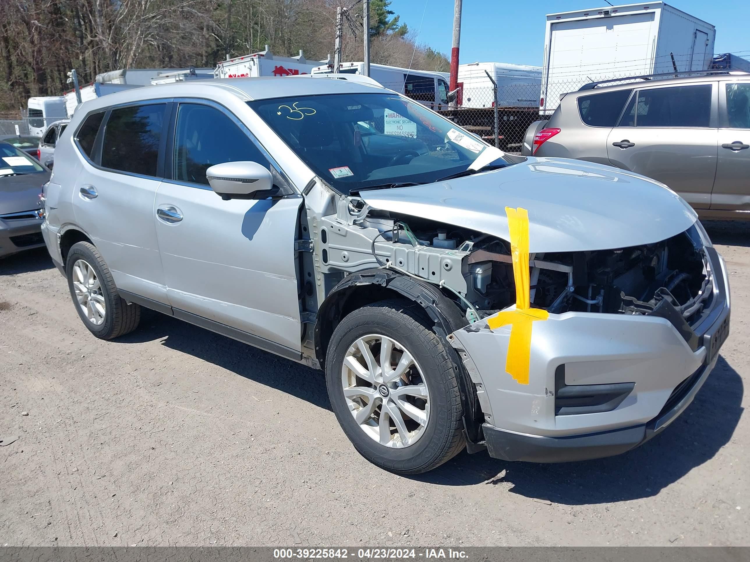 NISSAN ROGUE 2017 jn8at2mv0hw024034