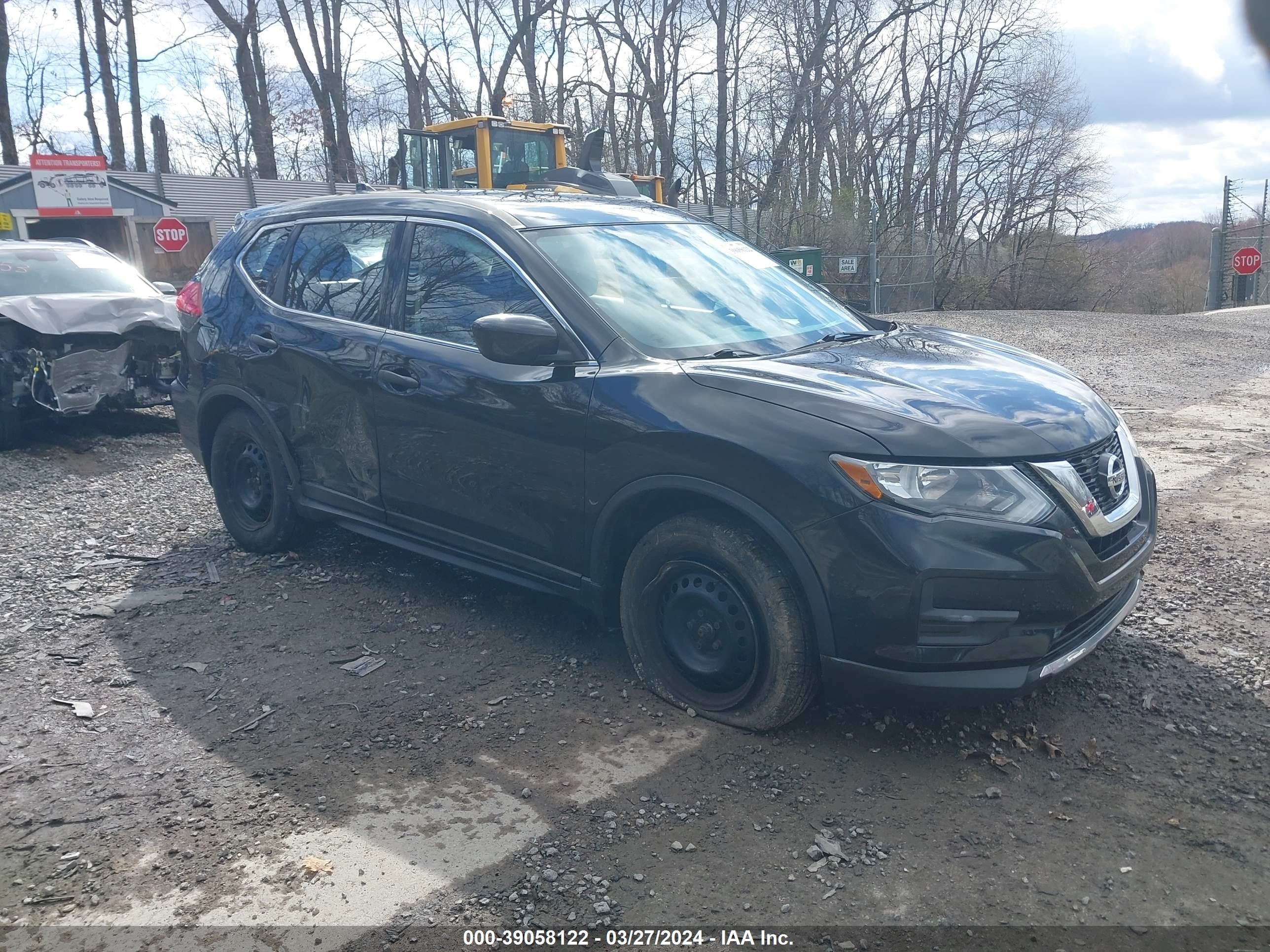 NISSAN ROGUE 2017 jn8at2mv0hw254091