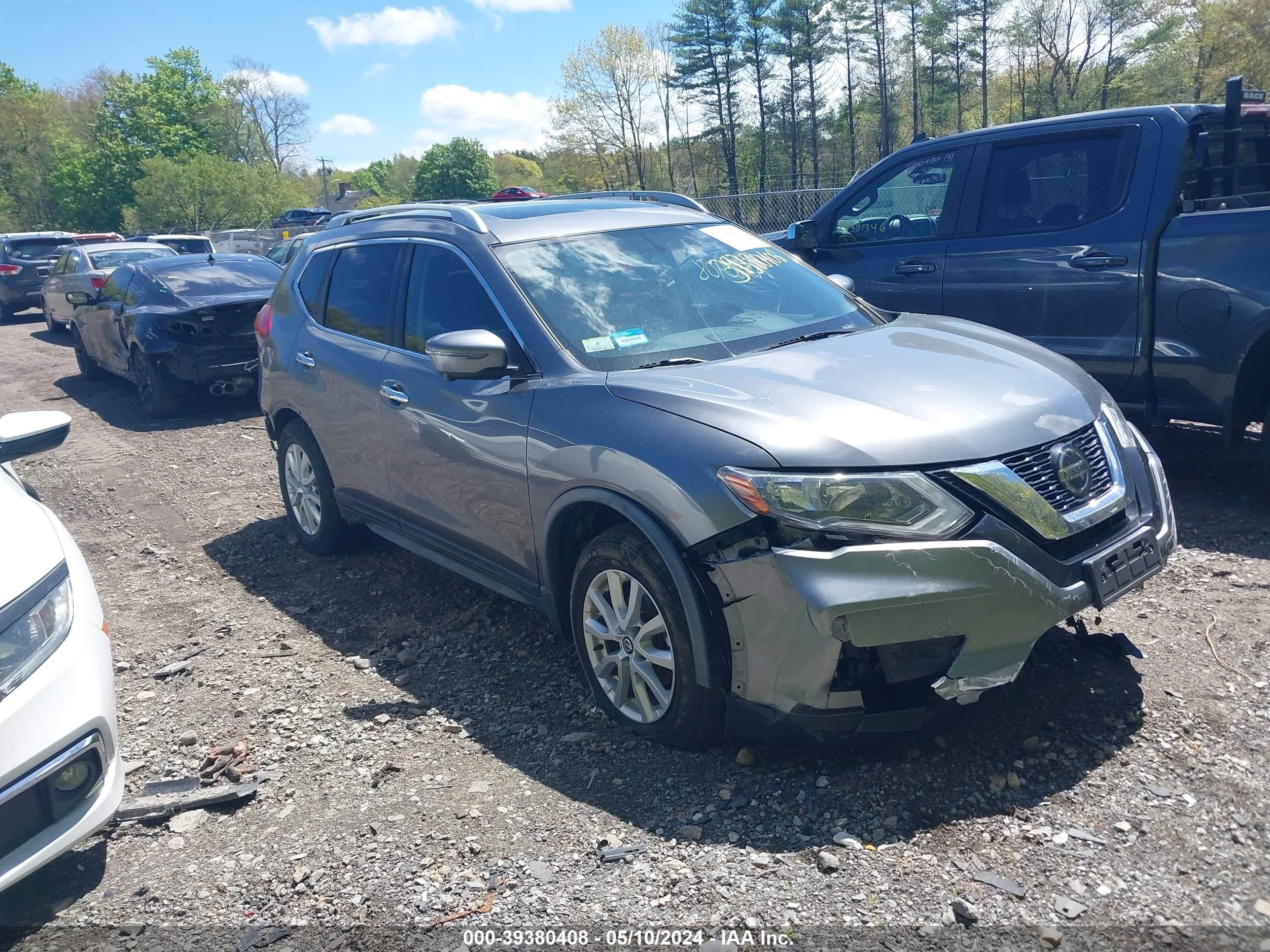 NISSAN ROGUE 2018 jn8at2mv0jw347148