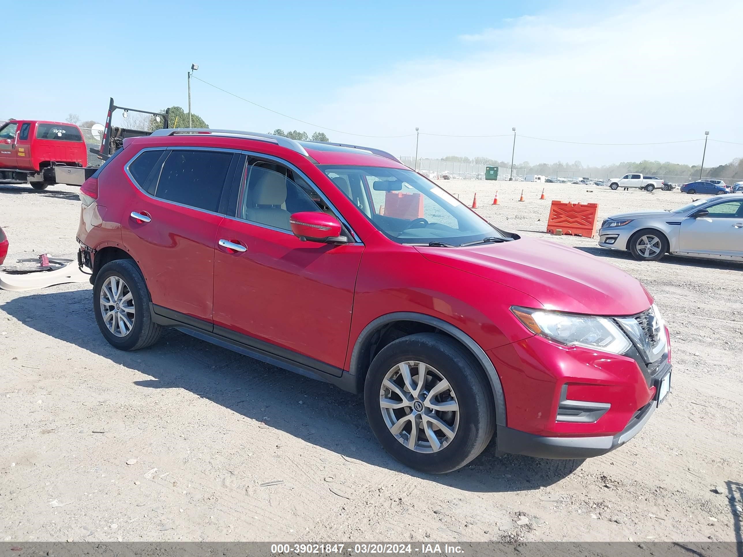 NISSAN ROGUE 2017 jn8at2mv1hw252382