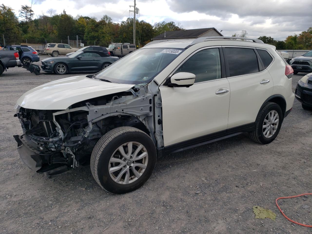 NISSAN ROGUE 2018 jn8at2mv1jw321299