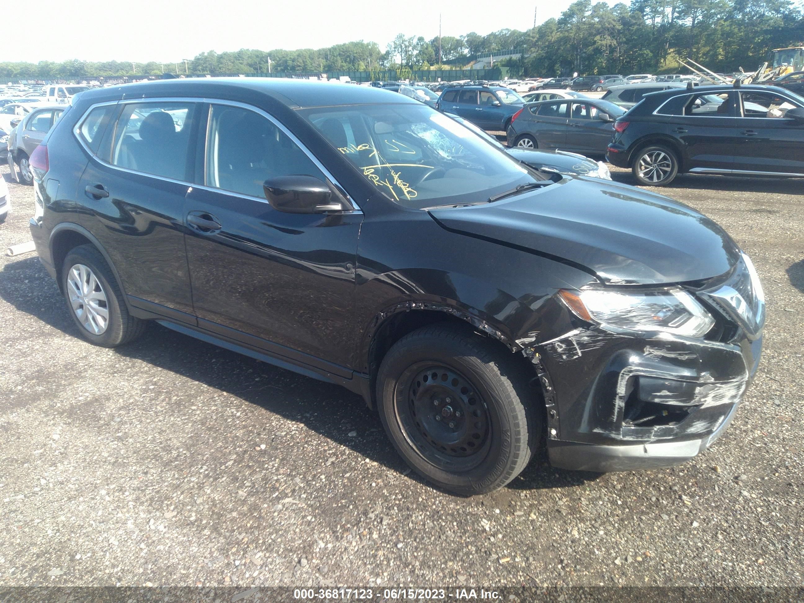 NISSAN ROGUE 2018 jn8at2mv1jw329919