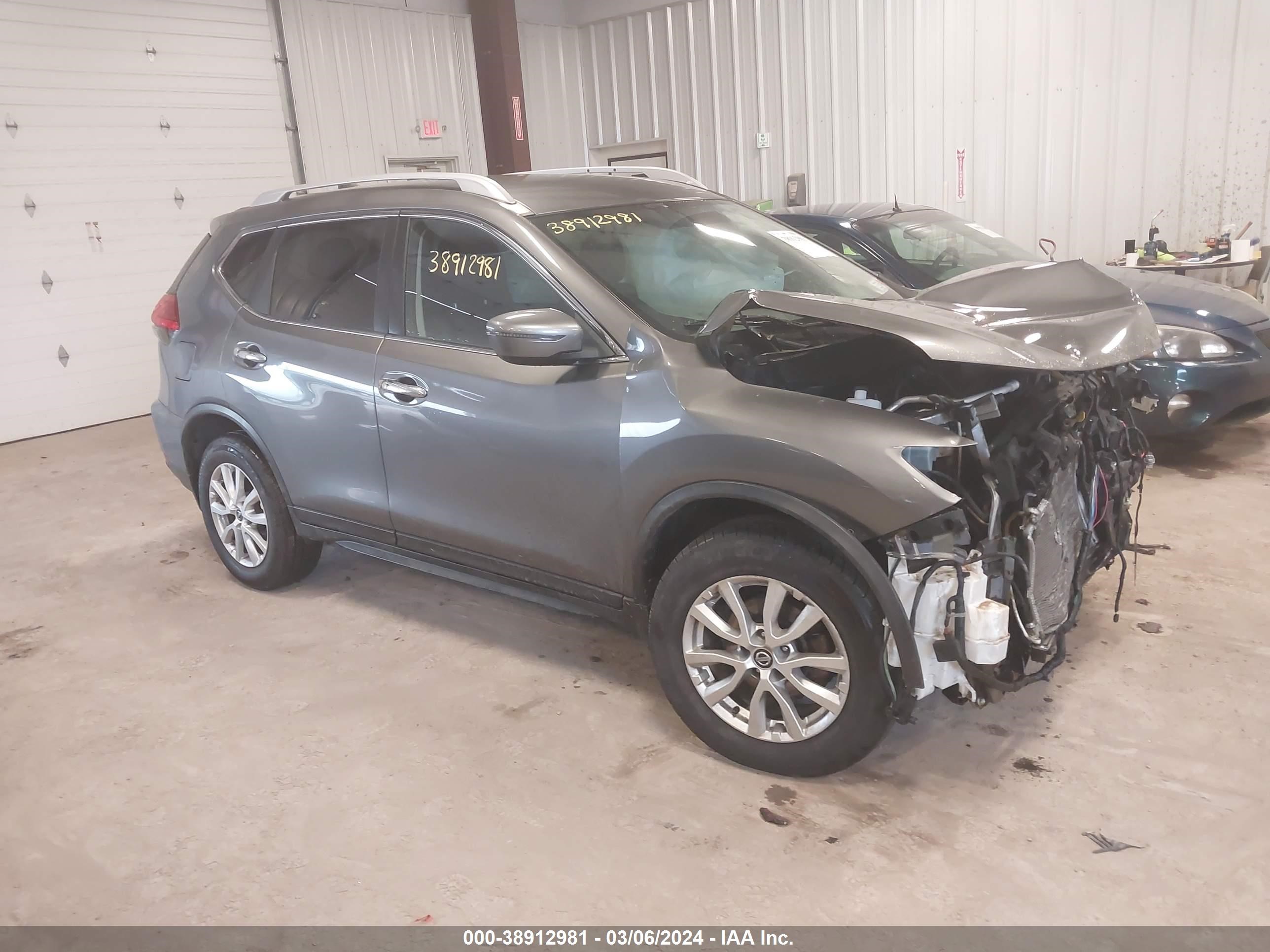 NISSAN ROGUE 2017 jn8at2mv2hw258238