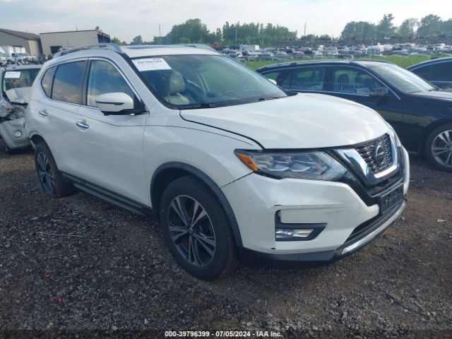 NISSAN ROGUE 2018 jn8at2mv2jw301921