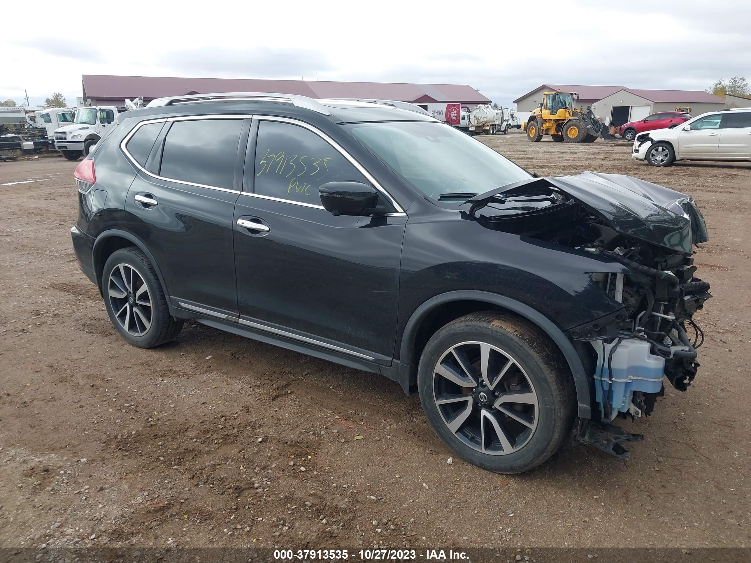 NISSAN ROGUE 2018 jn8at2mv2jw328486