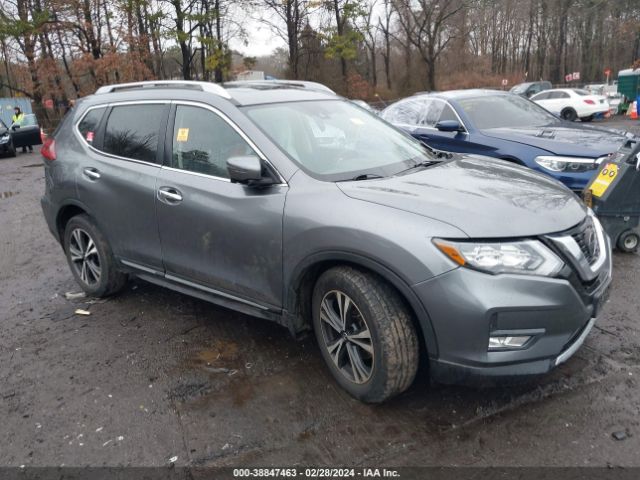 NISSAN ROGUE 2018 jn8at2mv2jw352870