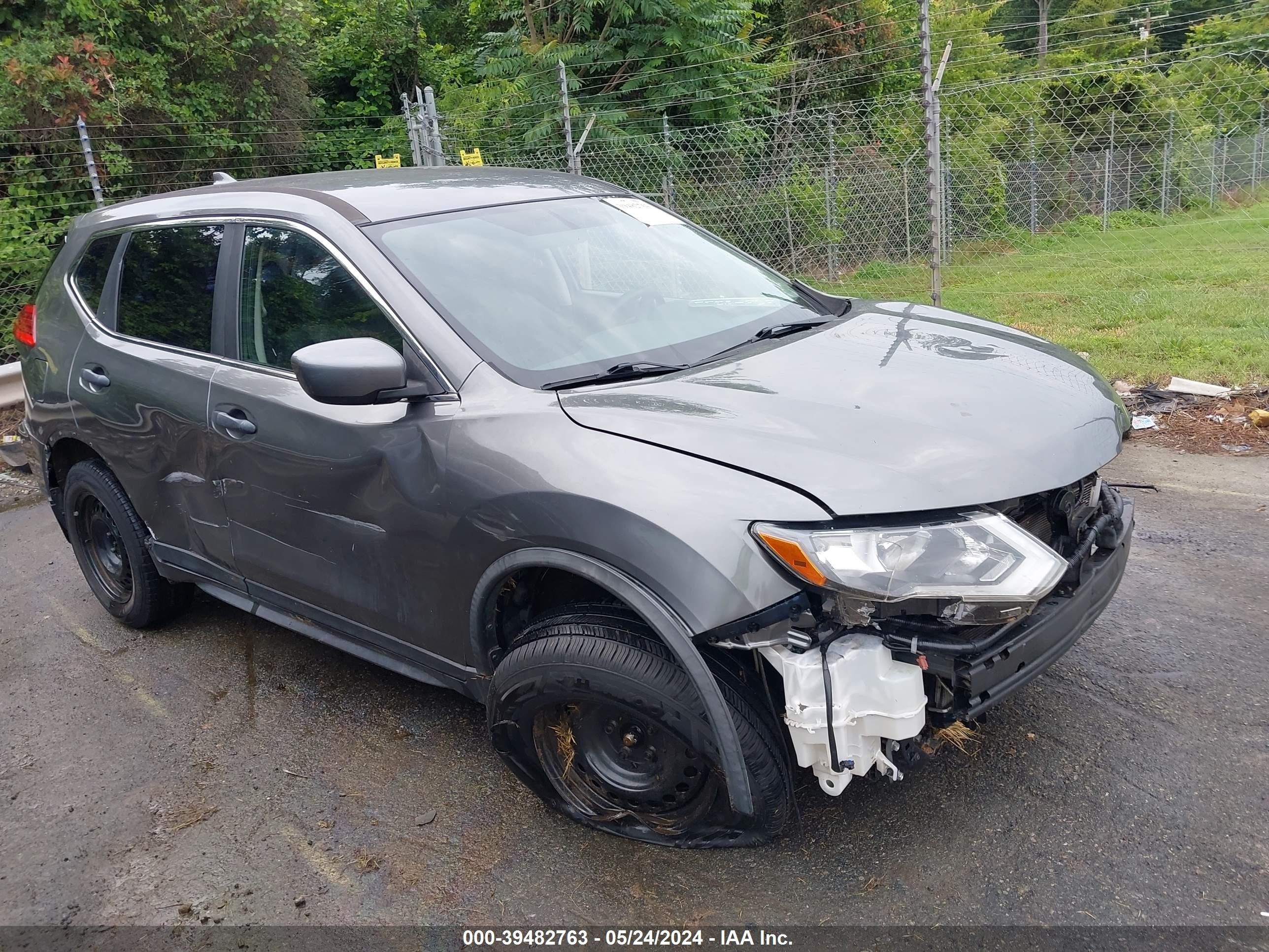 NISSAN ROGUE 2017 jn8at2mv3hw263982