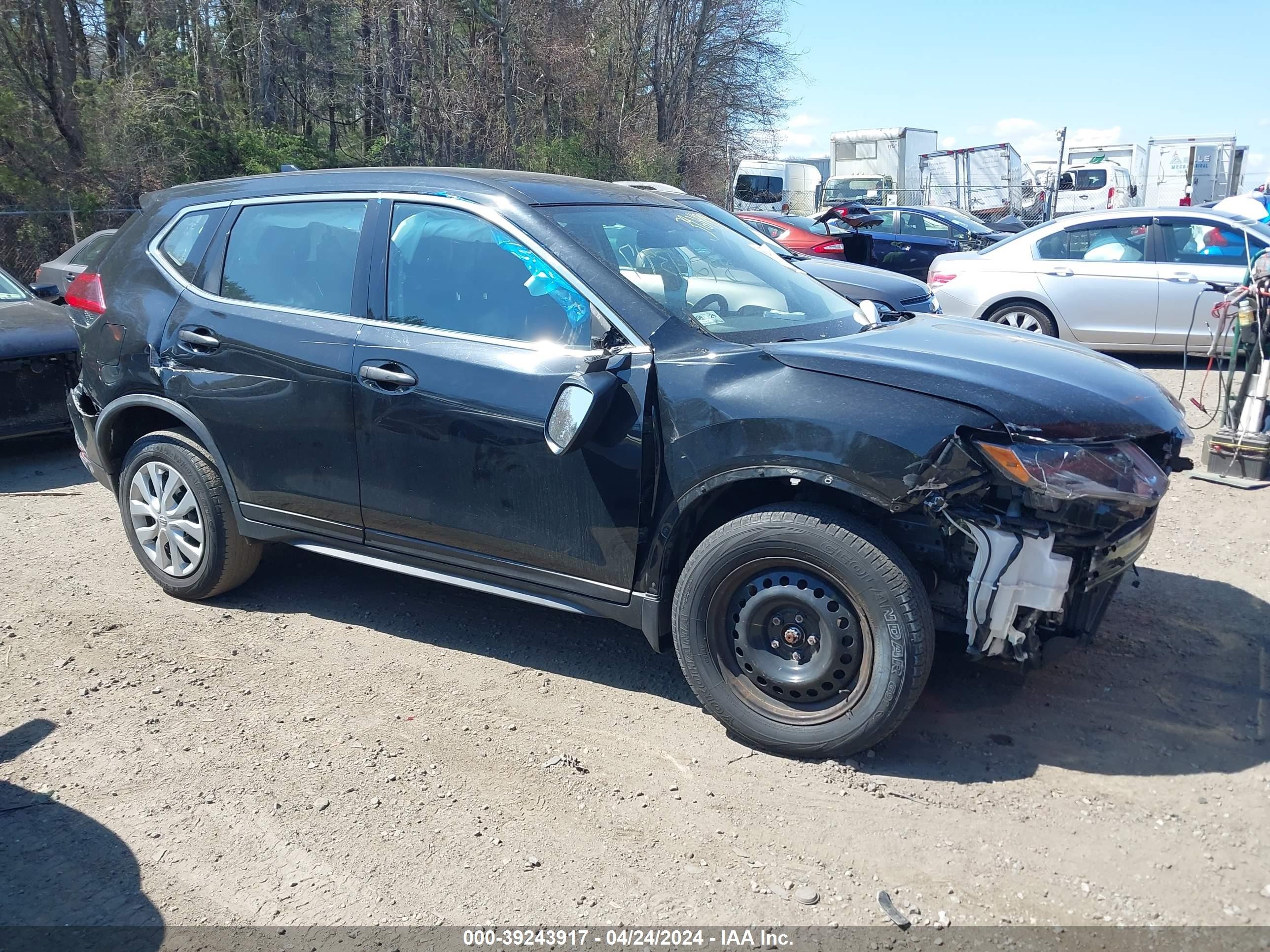 NISSAN ROGUE 2018 jn8at2mv3jw313690