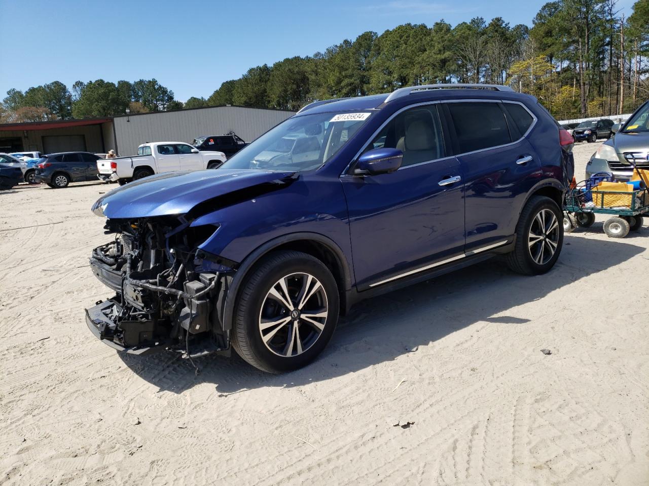 NISSAN ROGUE 2017 jn8at2mv4hw003381