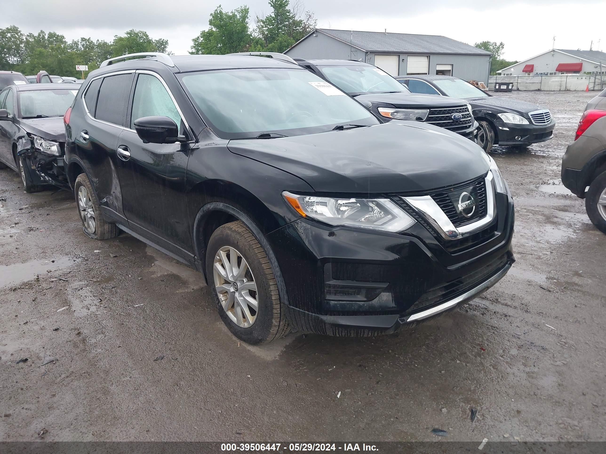 NISSAN ROGUE 2017 jn8at2mv4hw281357