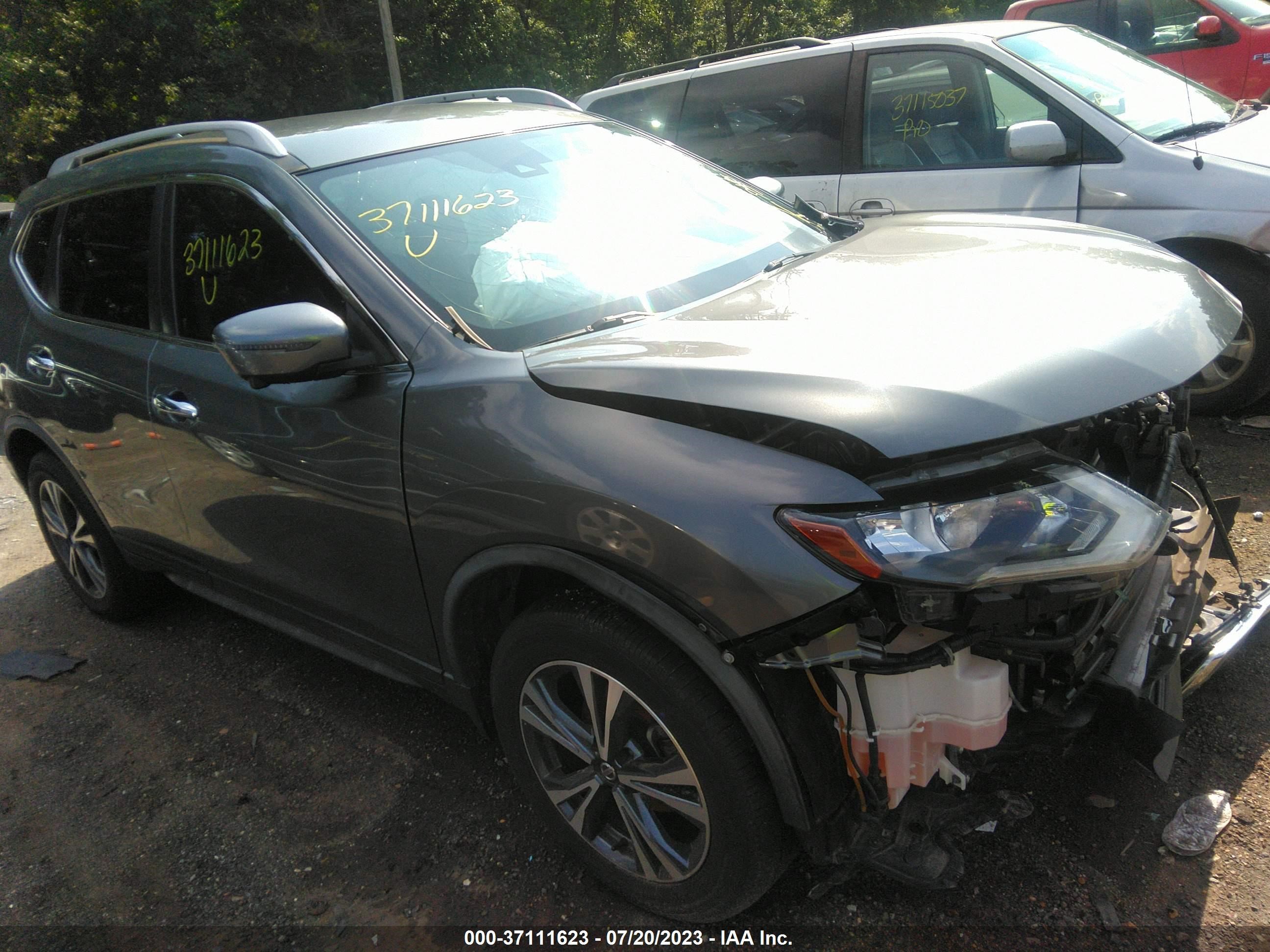 NISSAN ROGUE 2019 jn8at2mv4kw382941