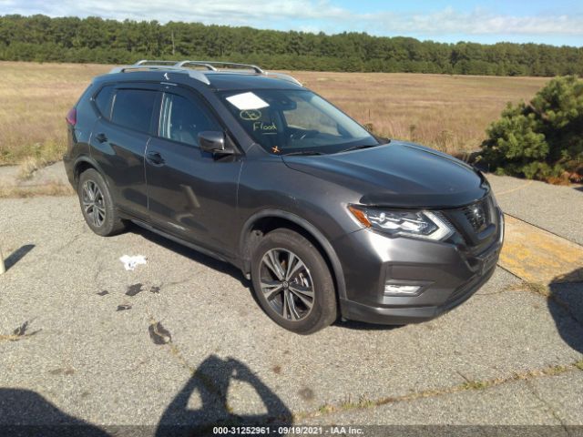 NISSAN ROGUE 2017 jn8at2mv6hw276564