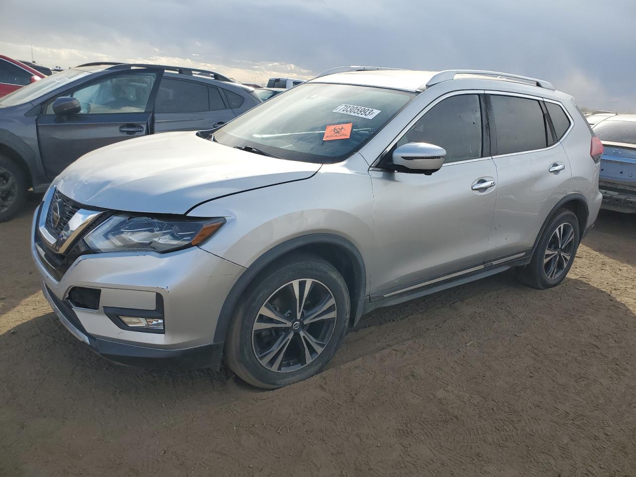 NISSAN ROGUE 2018 jn8at2mv6jw303767