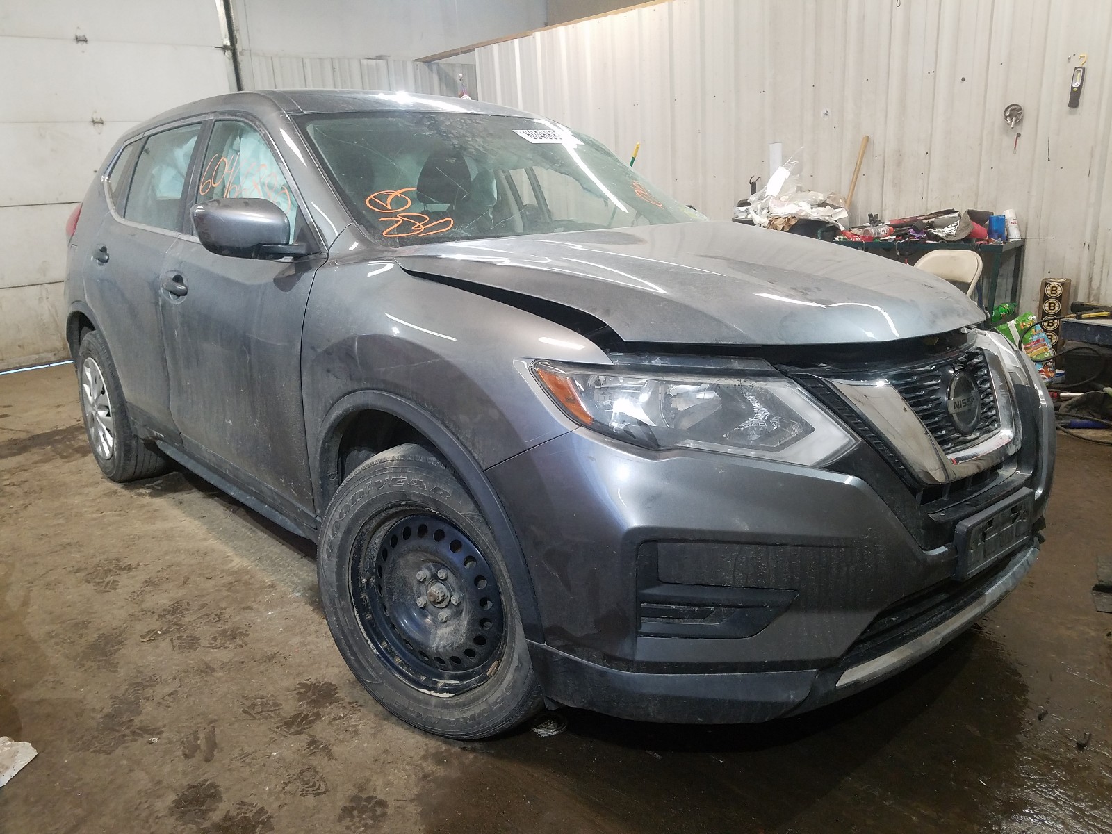 NISSAN ROGUE S 2018 jn8at2mv6jw311626