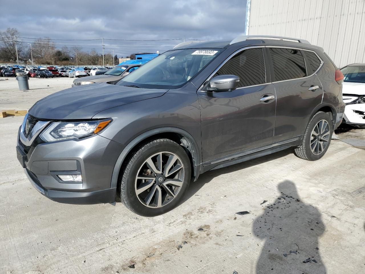 NISSAN ROGUE 2018 jn8at2mv6jw340124