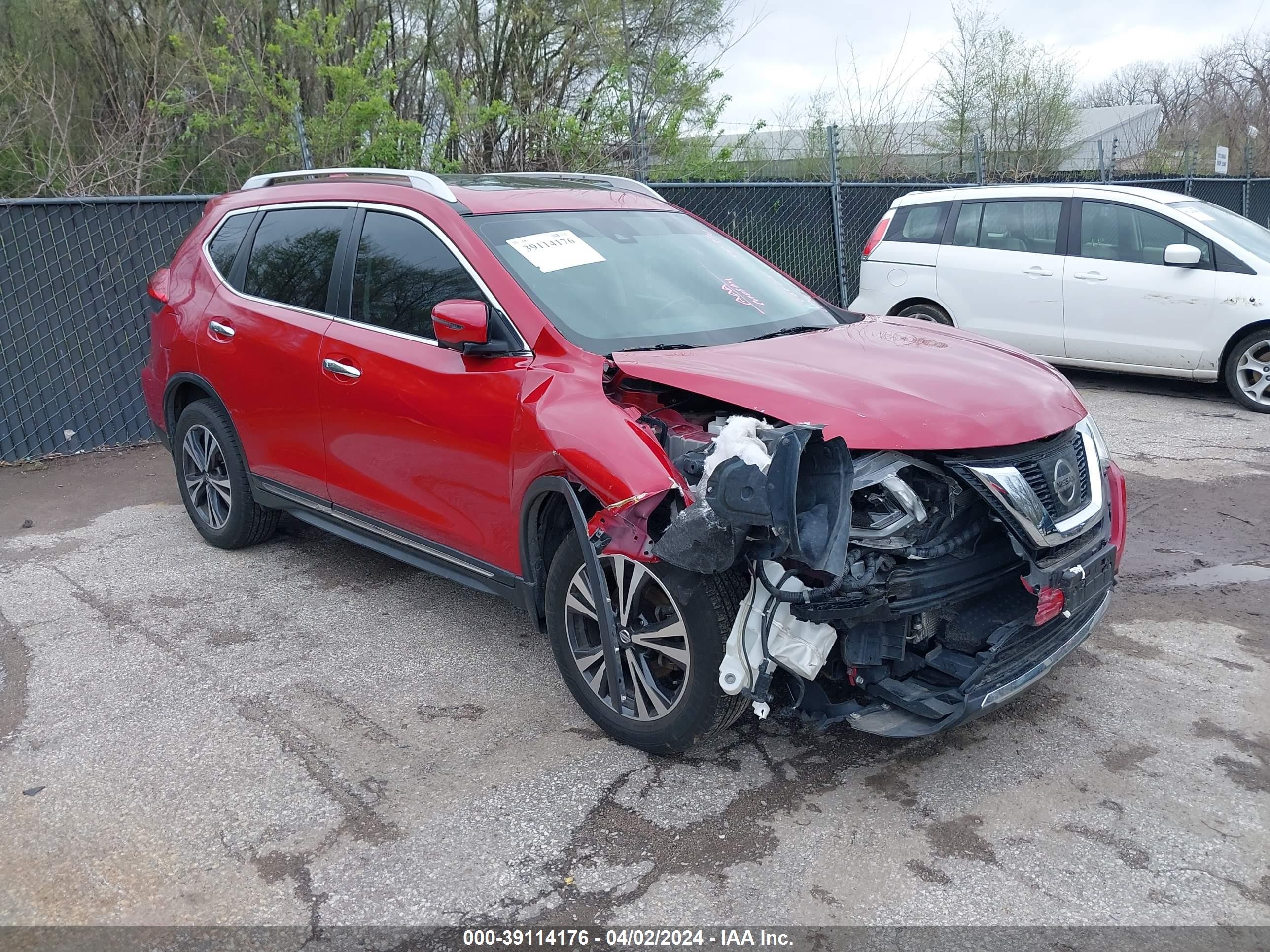 NISSAN ROGUE 2017 jn8at2mv8hw265162