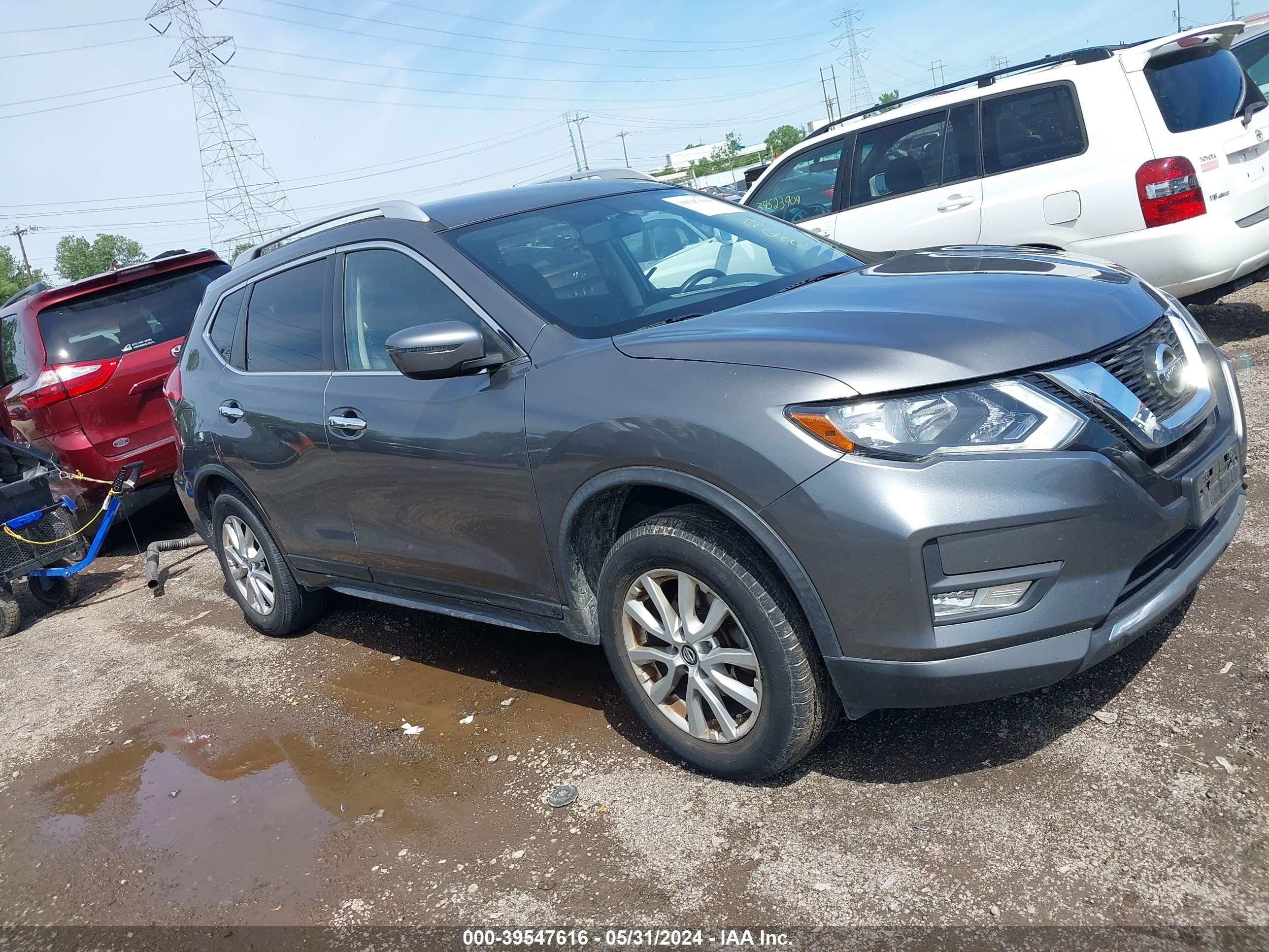 NISSAN ROGUE 2017 jn8at2mv9hw258866