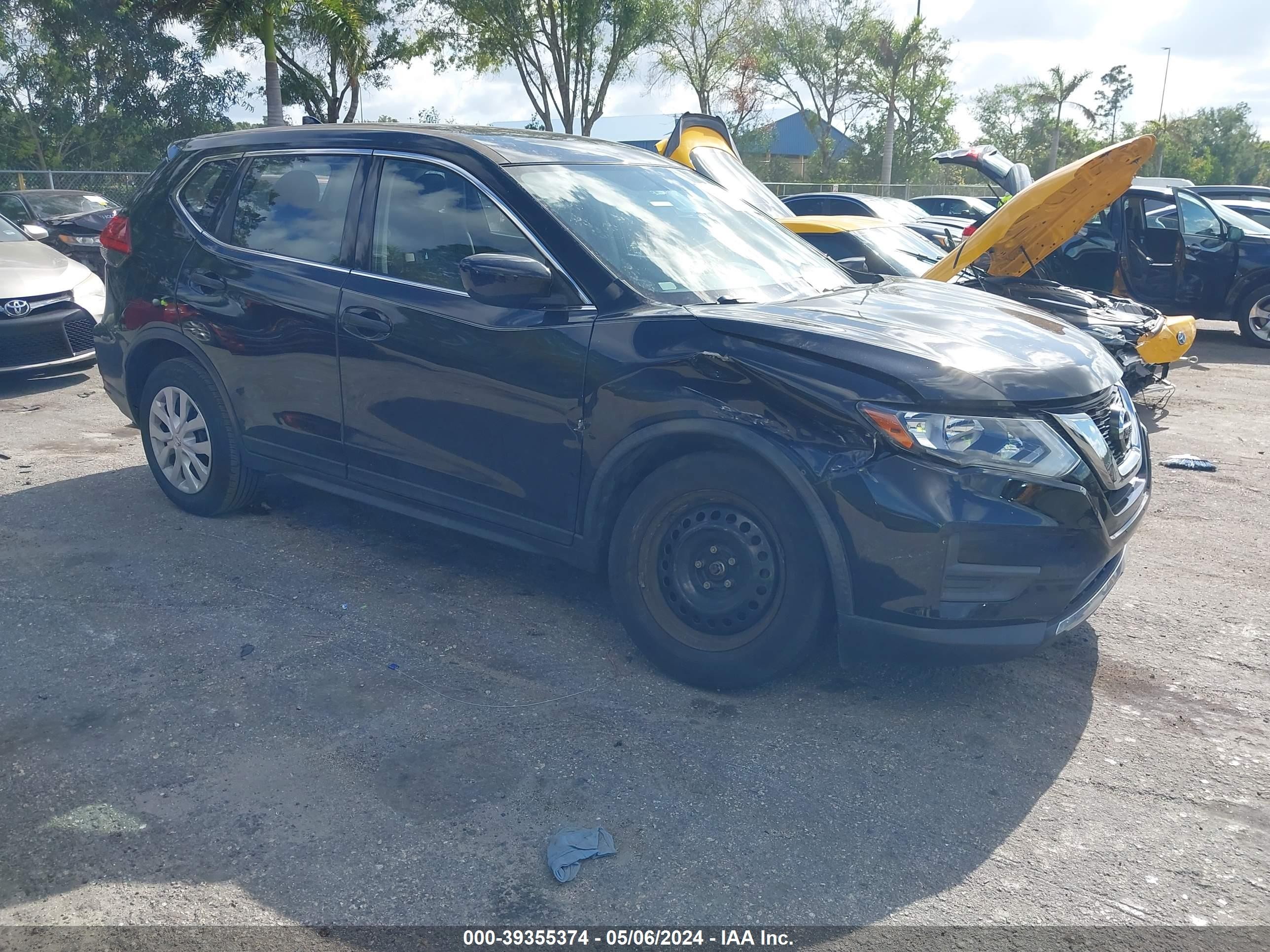 NISSAN ROGUE 2017 jn8at2mv9hw261556