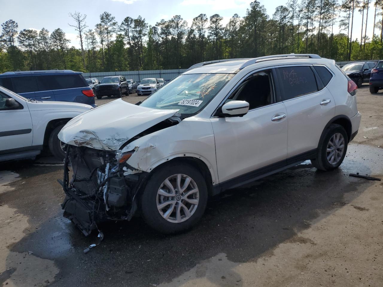 NISSAN ROGUE 2018 jn8at2mvxjw306414