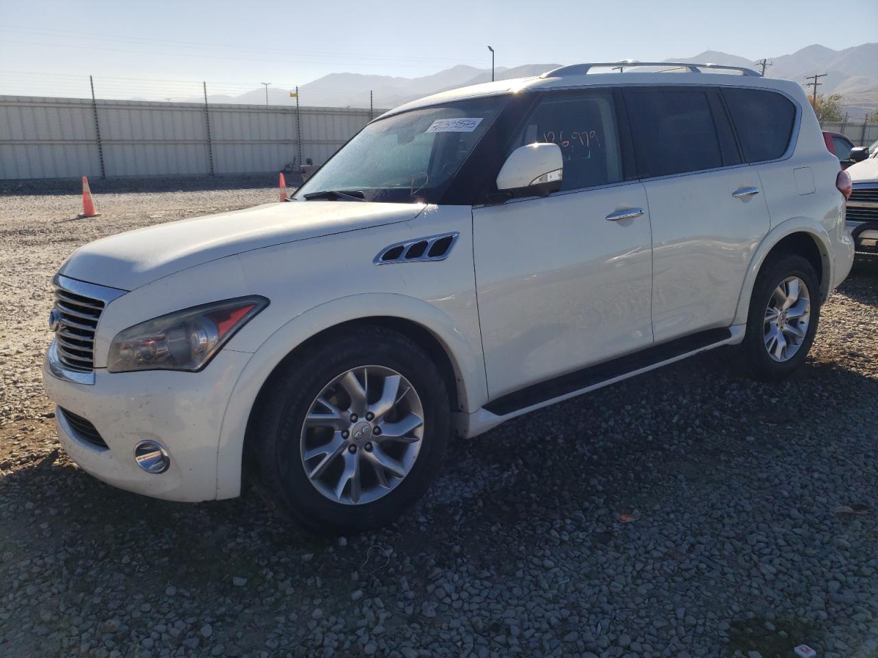 INFINITI QX56 2013 jn8az2nc3d9330651