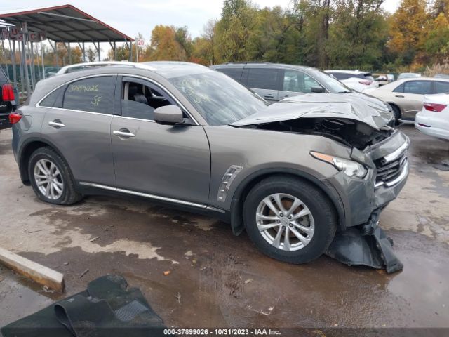 INFINITI FX37 2013 jn8cs1mu2dm140693