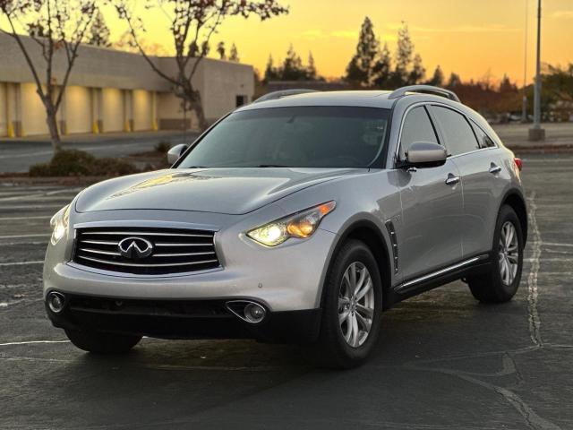 INFINITI QX70 2015 jn8cs1mu8fm381273