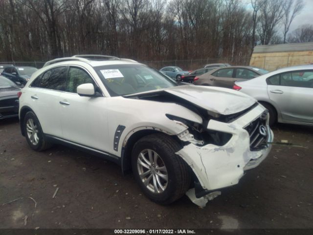 INFINITI FX37 2013 jn8cs1mw9dm170050