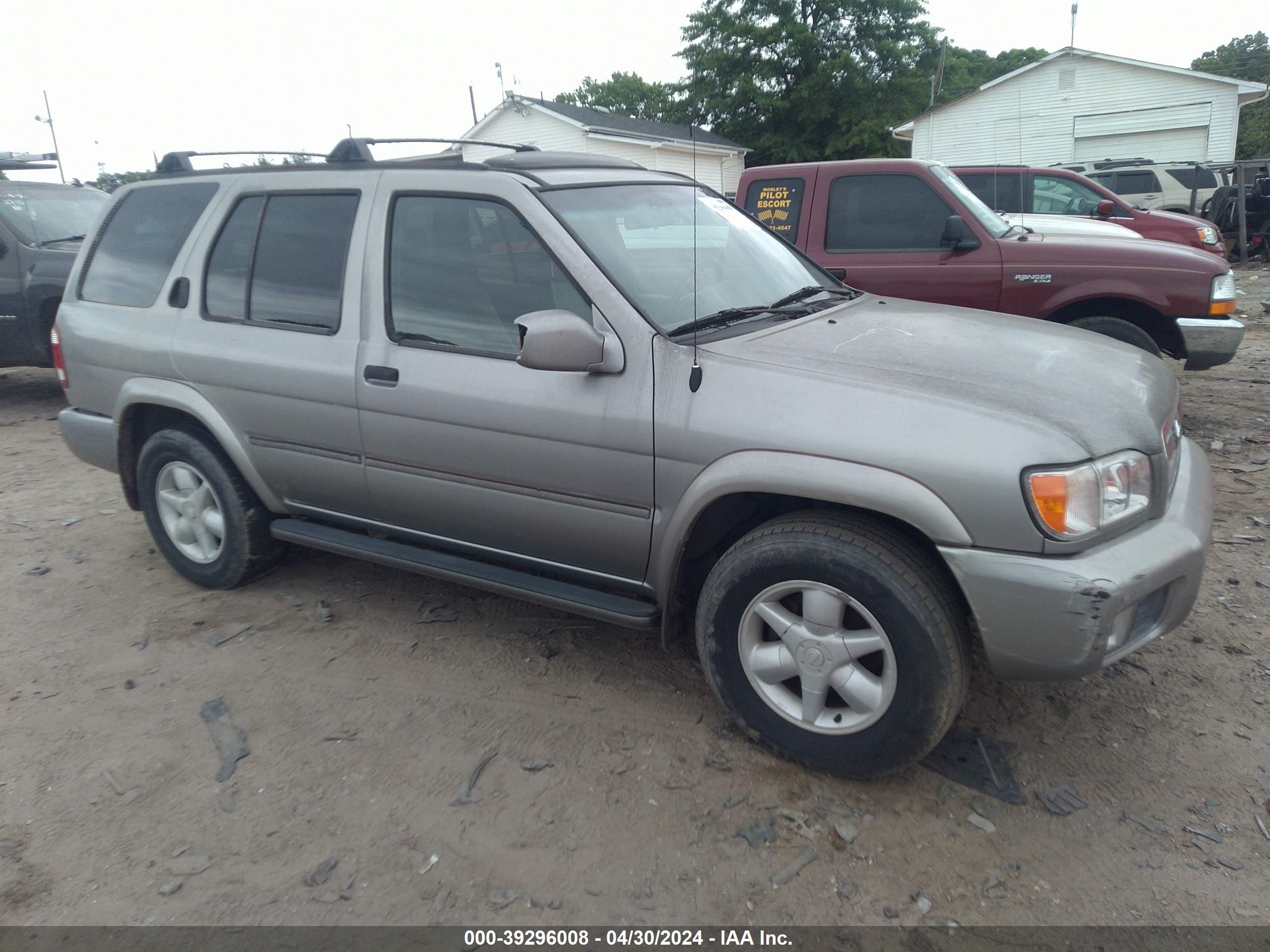 NISSAN PATHFINDER 2001 jn8dr09x01w560630