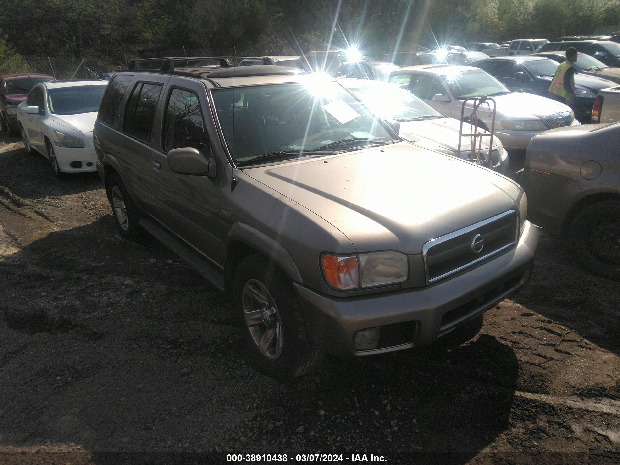 NISSAN PATHFINDER 2004 jn8dr09x74w803046