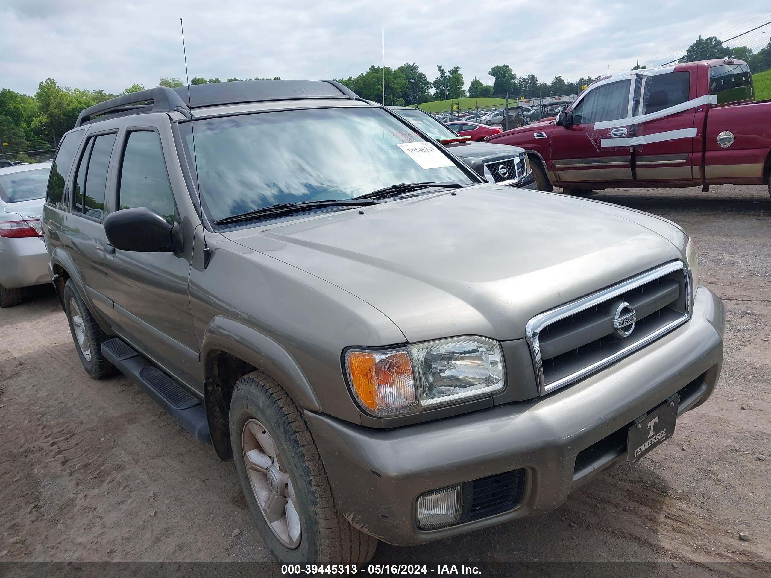 NISSAN PATHFINDER 2004 jn8dr09x74w806707