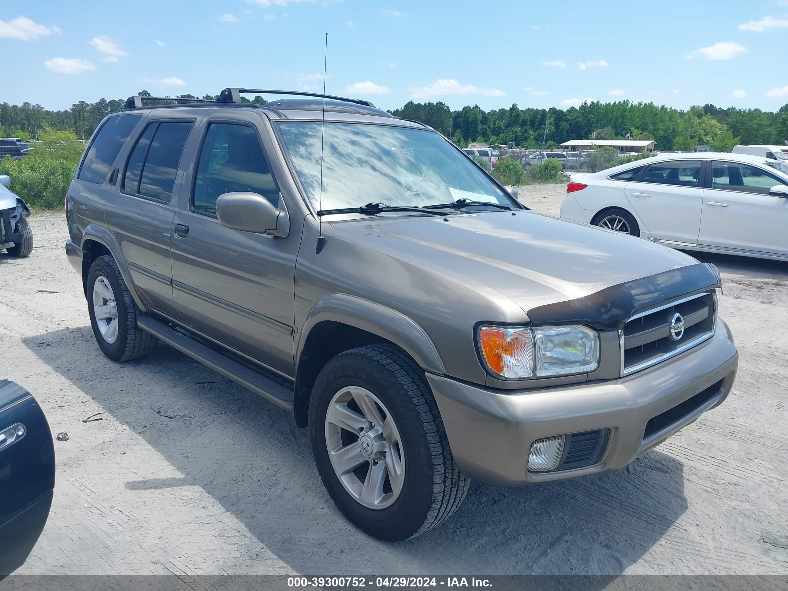 NISSAN PATHFINDER 2002 jn8dr09y62w705955