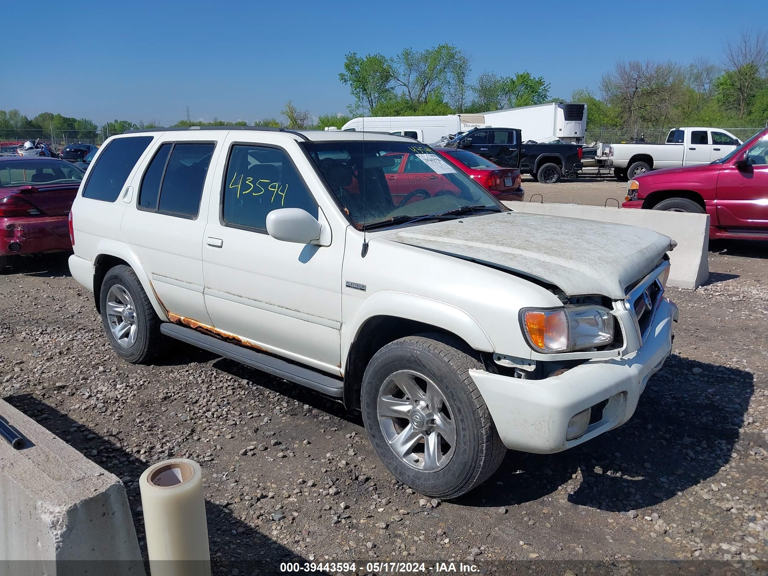 NISSAN PATHFINDER 2004 jn8dr09y84w921843