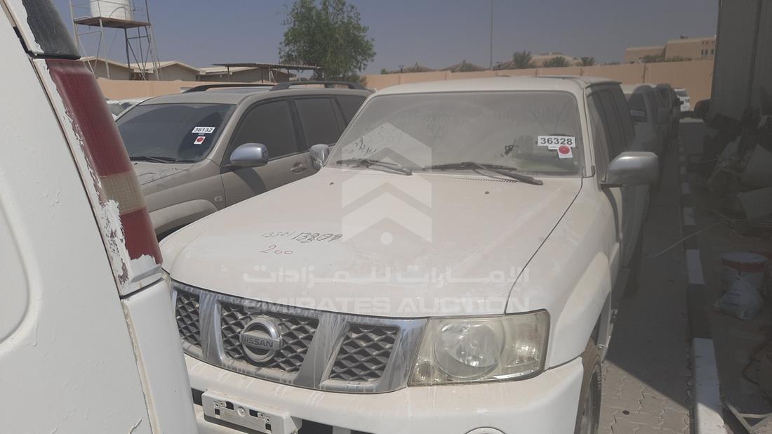 NISSAN PATROL 2009 jn8fy15y19x576292