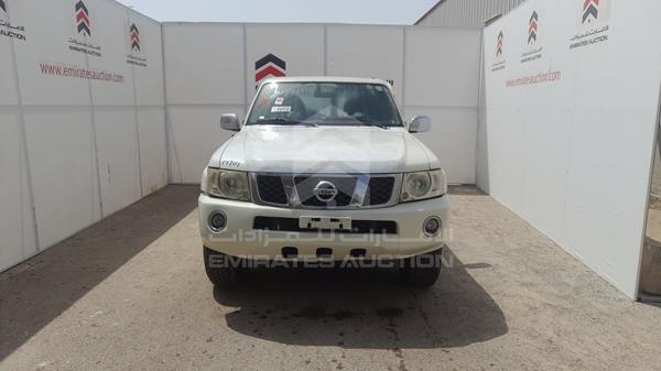 NISSAN PATROL 2010 jn8fy15y2ax580355