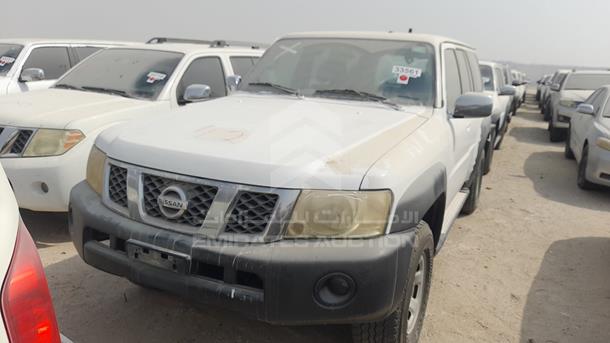 NISSAN PATROL 2010 jn8fy15y5ax581306