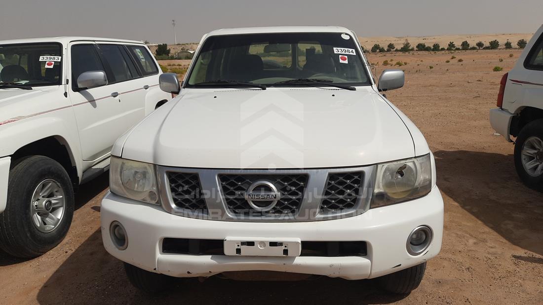 NISSAN PATROL 2017 jn8fy1ny0hx023065