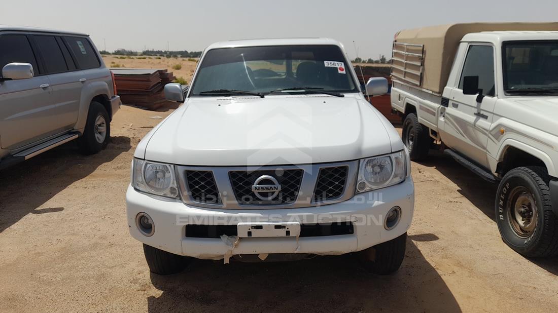 NISSAN PATROL 2017 jn8fy1ny4hx023361