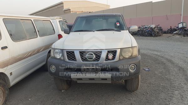 NISSAN PATROL 2017 jn8fy1ny4hx025188