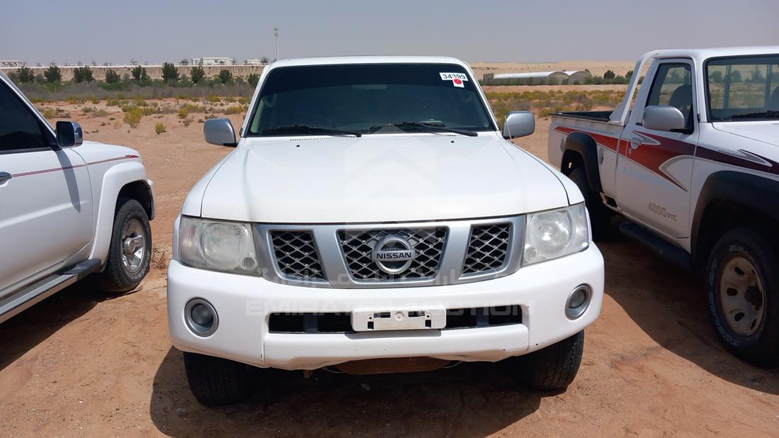 NISSAN PATROL 2017 jn8fy1ny7hx024066