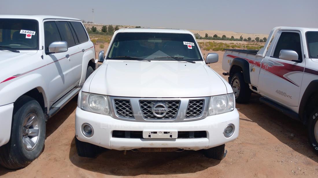 NISSAN PATROL 2017 jn8fy1nyxhx023378