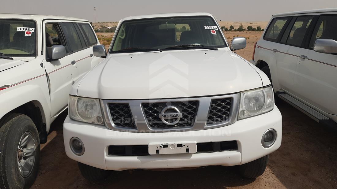 NISSAN PATROL 2017 jn8fy1nyxhx023395