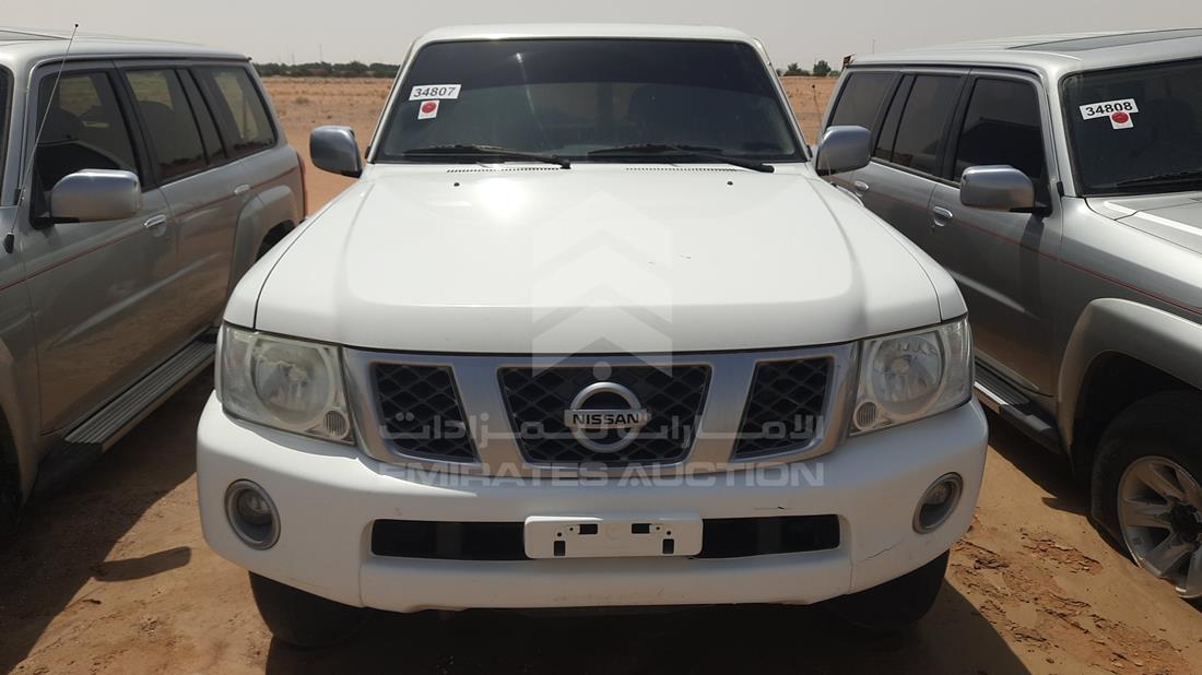 NISSAN PATROL 2017 jn8fy1nyxhx023560