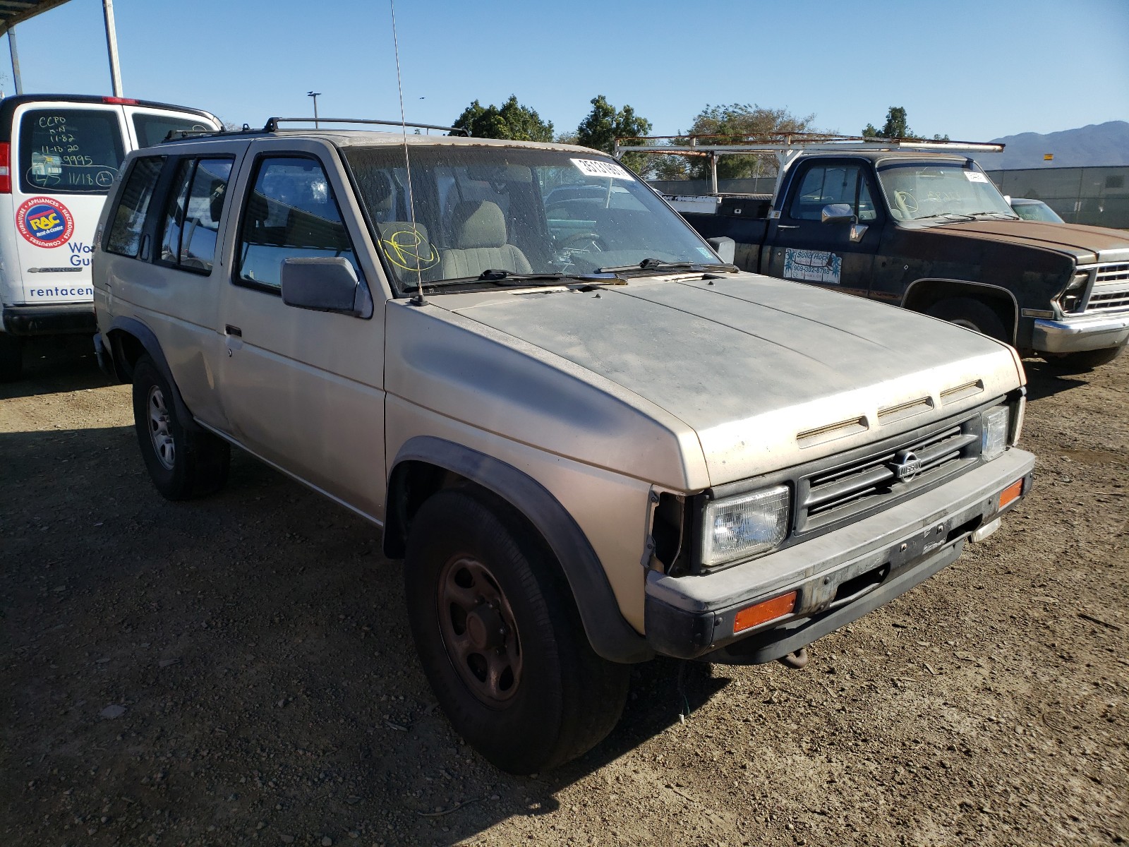 NISSAN PATHFINDER 1992 jn8hd17s3nw021003